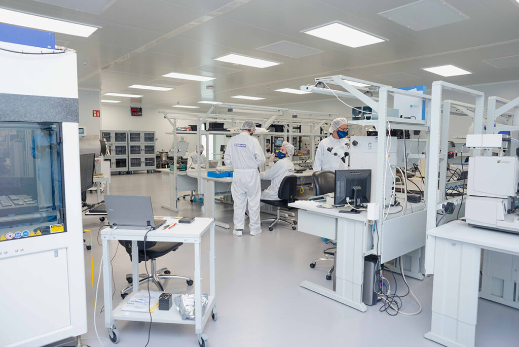 AEC SENER Aeroespacial in Barcelona laboratories